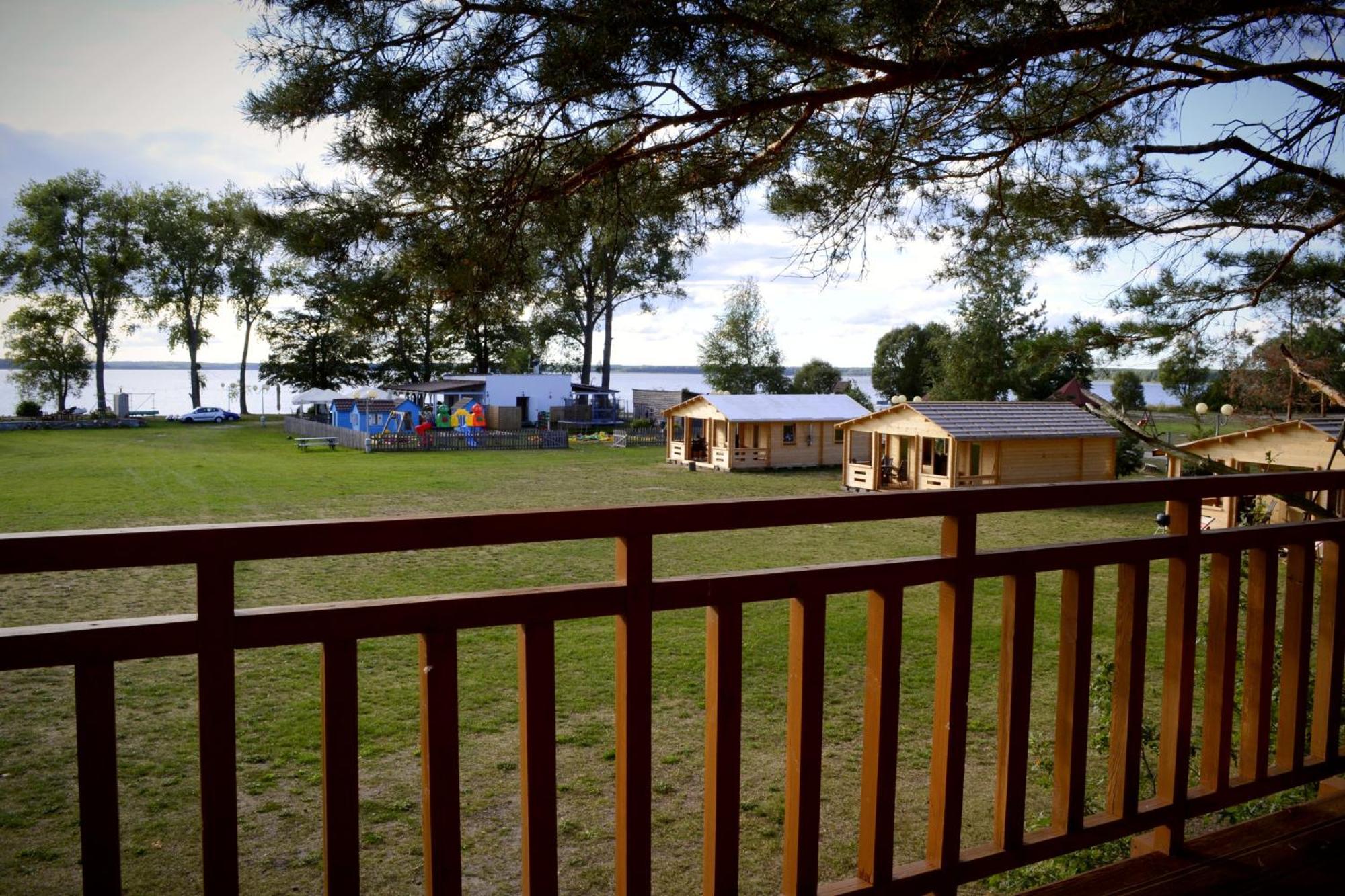 Camping Szczecinek Domy Wypoczynkowe Zewnętrze zdjęcie
