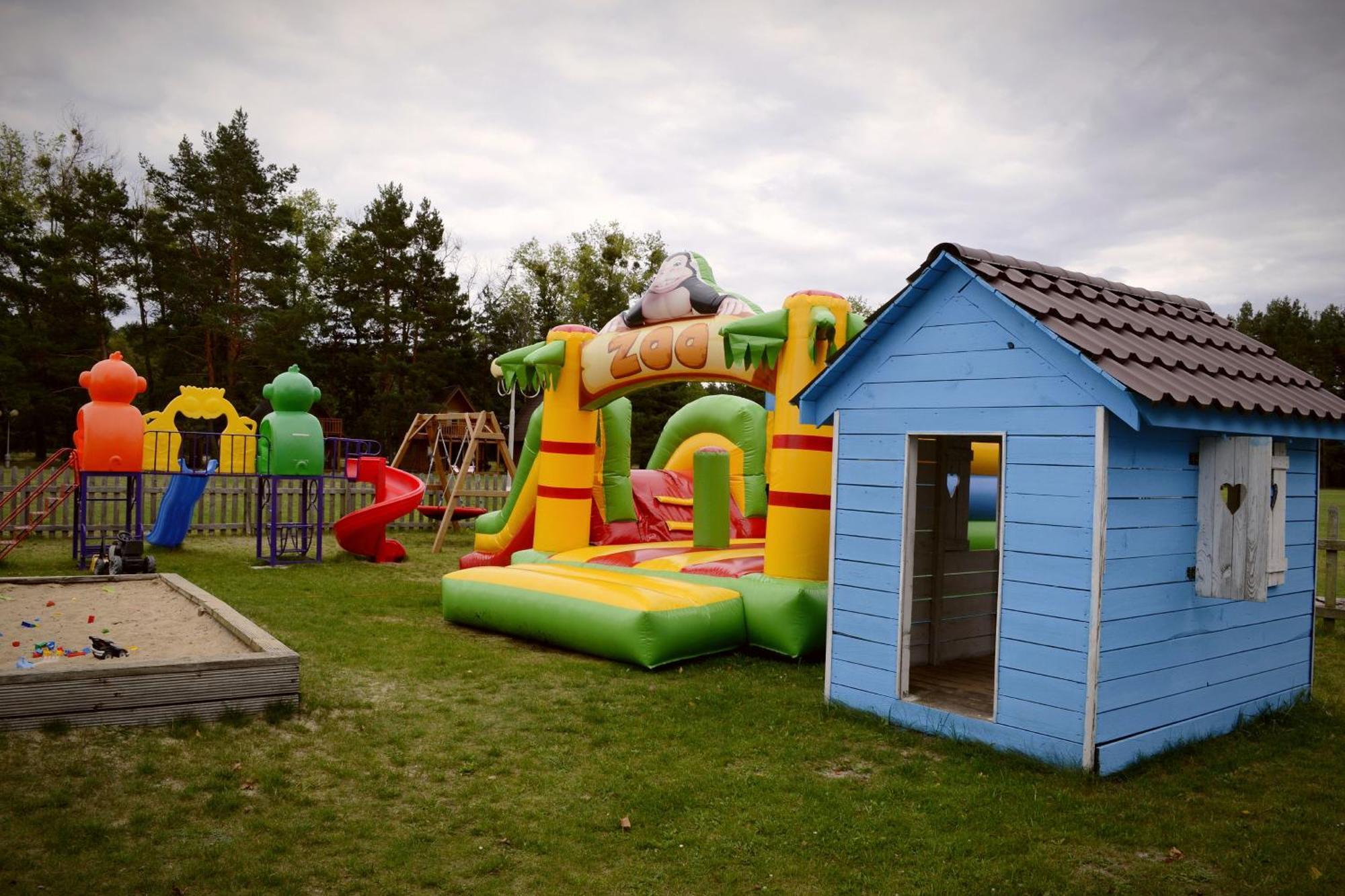Camping Szczecinek Domy Wypoczynkowe Zewnętrze zdjęcie